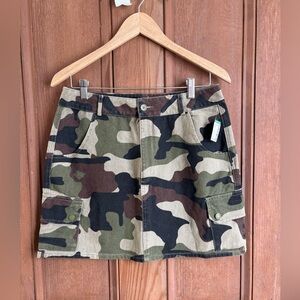 NWT Camo Miniskirt Size L